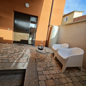 CASA MONASTERIO. Vivienda de uso turístico en Granja de Moreruela (Zamora). VUT-49-625